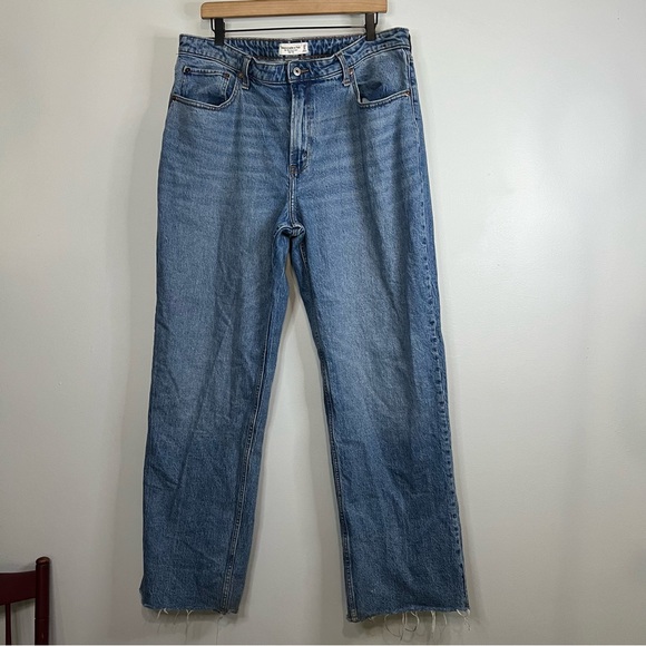 Abercrombie & fitch curve love 90s relaxed high rise jean size 16L - Picture 7 of 8
